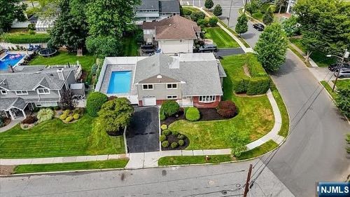 714 Village Rd, Oradell, NJ, 07649-2537 | Card Image