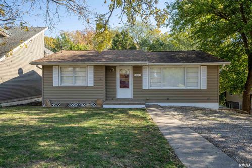 320 Lawndale St, Creve Coeur, IL, 61610-3916 | Card Image