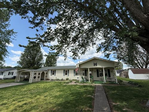 215 Chesley St, West Union, OH, 45693-9336 | Card Image