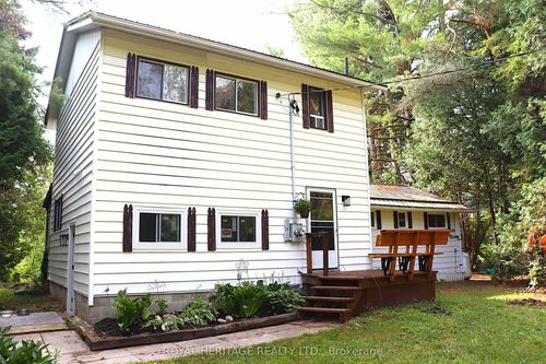 3 Basswood Dr, Burnt River, ON, K0M1C0 | Card Image