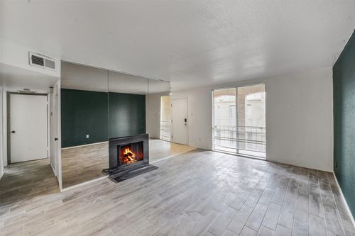 apt-414-4643 Wild Indigo St, Houston, TX, 77027-7059 | Card Image