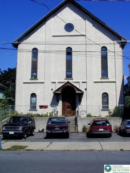 709 Front St, CATASAUQUA, PA, 18032-2308 | Card Image