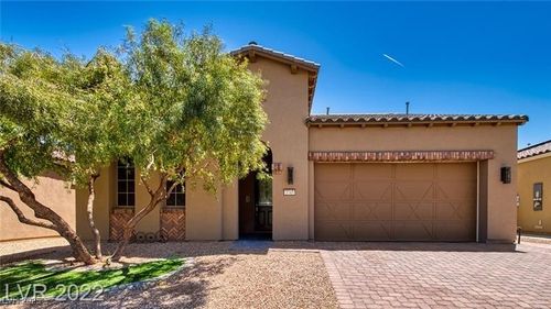 3745 Riviera Regal Ave, North Las Vegas, NV, 89081-5229 | Card Image