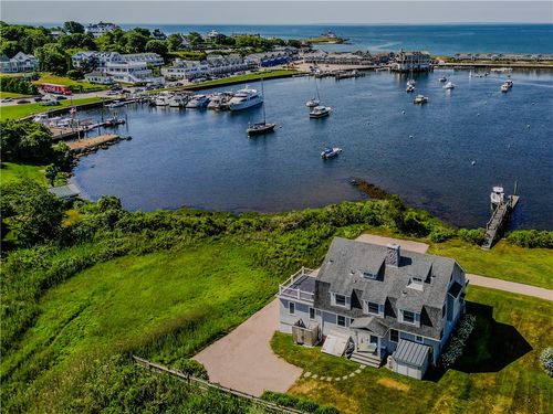 16 Waters Edge Rd, Westerly, RI, 02891-5716 | Card Image