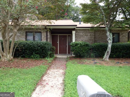 1548 Stoneleigh Way, Stone Mountain, GA, 30088-3430 | Card Image