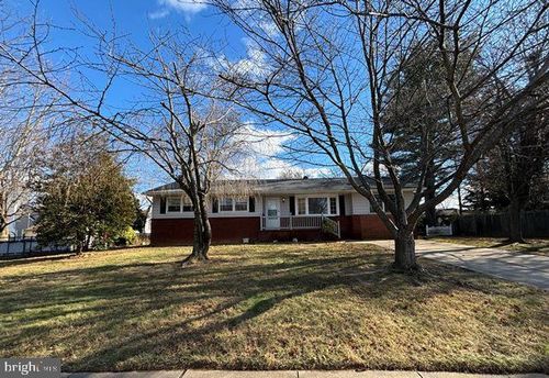 240 Redwood Ave, HAMILTON, NJ, 08610-3519 | Card Image