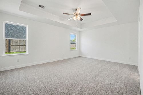 8 Gemstone Ct, Angleton, TX, 77515-1217 | Card Image