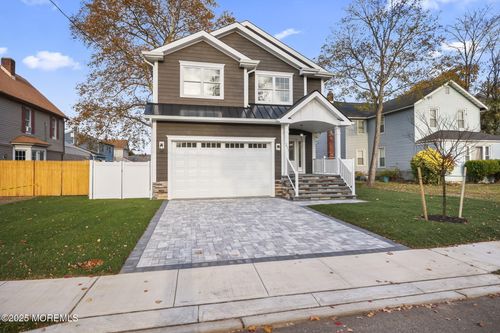 211 Rockwell Ave, Long Branch, NJ, 07740-7328 | Card Image