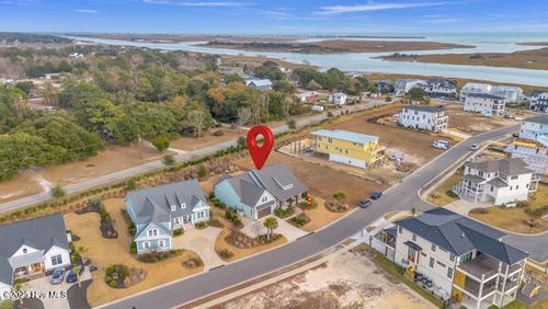 163 Voyager Way, Hampstead, NC, 28443-7931 | Card Image
