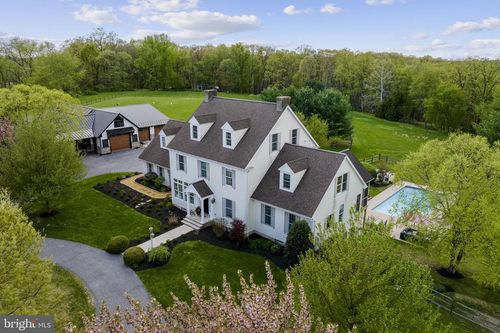837 Ballstown Rd, LITITZ, PA, 17543-8551 | Card Image