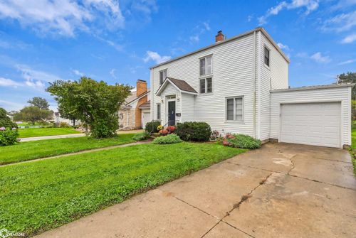 1512 Kalsem Blvd, Marshalltown, IA, 50158-5446 | Card Image