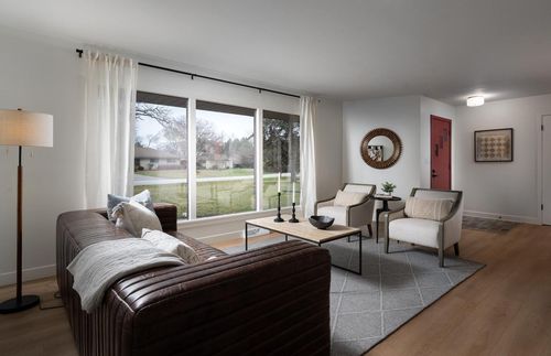 4085 Brook Lane, Brookfield, WI, 53005 | Card Image