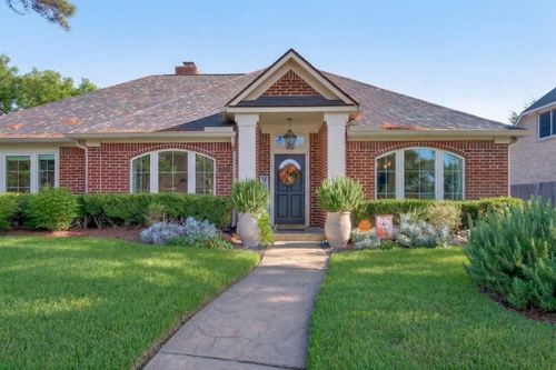 20822 Chappell Knoll Dr, Cypress, TX, 77433-5521 | Card Image