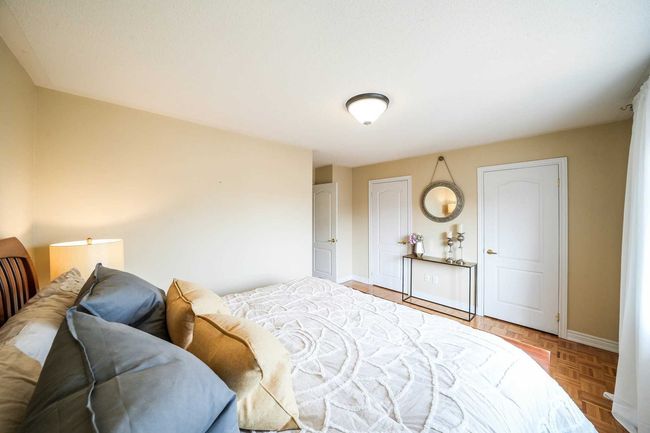 83 Cabernet Rd, House attached with 3 bedrooms, 4 bathrooms and 2 parking in Vaughan ON | Image 16