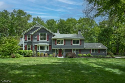 77 Riverside Dr, Basking Ridge, NJ, 07920-1308 | Card Image