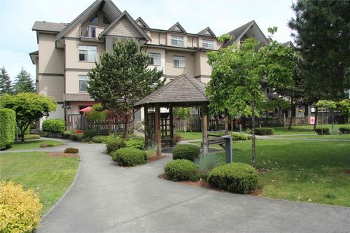 207-2117 Meredith Rd, Nanaimo, BC, V9S2N2 | Card Image