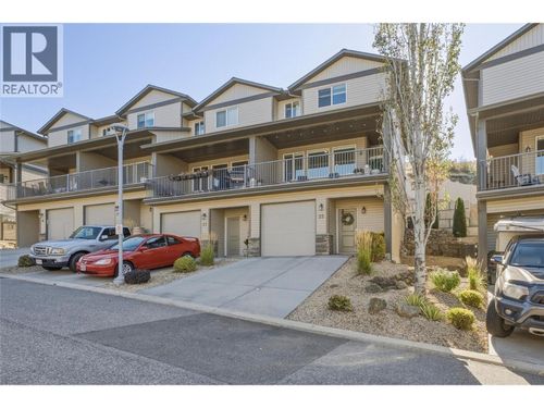 25-933 Mount Robson Pl, Vernon, BC, V1B4G4 | Card Image
