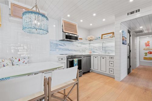 apt-c4x-1215 Edington Pl, MARCO ISLAND, FL, 34145-2014 | Card Image