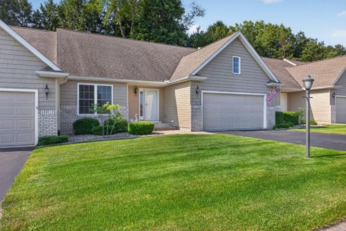 10-3723 Terrace Hills Ln, Jackson, MI, 49203-4896 | Card Image