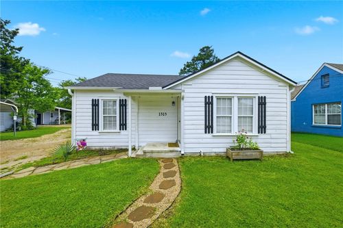 1515 Ursuline Ave, Bryan, TX, 77803-5055 | Card Image