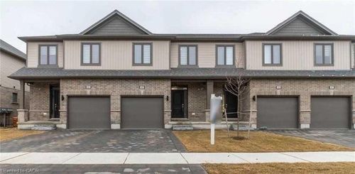 79-689 Chelton Rd, London, ON, N6M0J1 | Card Image