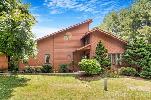 601 Woodfield Dr, Asheville, NC, 28803-8669 | Card Image