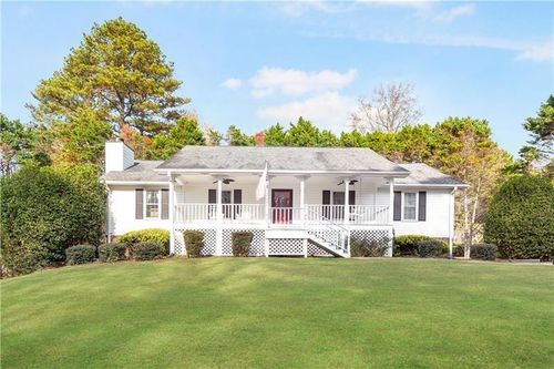 3890 Jim Owens Rd Nw, Kennesaw, GA, 30152-6444 | Card Image