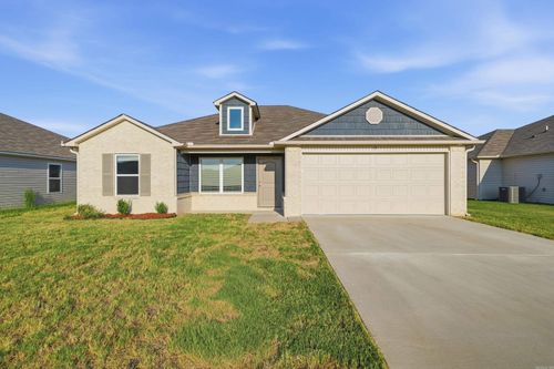 19 Farmhouse Cir, Vilonia, AR, 72173-8085 | Card Image