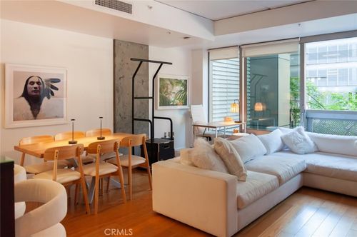 apt-307-1155 S Grand Ave, LOS ANGELES, CA, 90015-2774 | Card Image