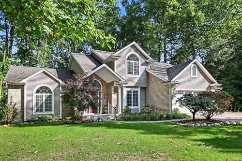 2166 Willow Creek Dr, Mishawaka, IN, 46545-8920 | Card Image