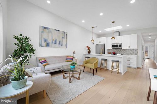 apt-4-1368 Bryant St Ne, WASHINGTON, DC, 20018-1182 | Card Image