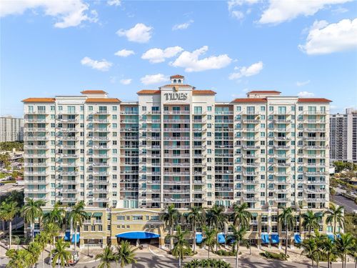 apt-716-3020 Ne 32nd Ave, Fort Lauderdale, FL, 33308-7227 | Card Image