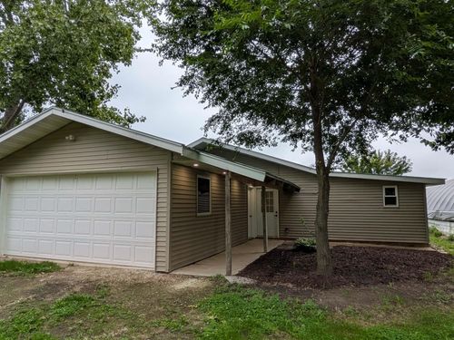 24700 110th St, Cresco, IA, 52136-8509 | Card Image
