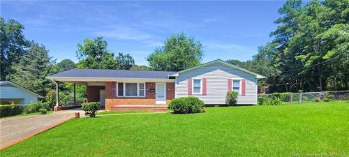 1086 Essex Pl, Fayetteville, NC, 28301-3922 | Card Image