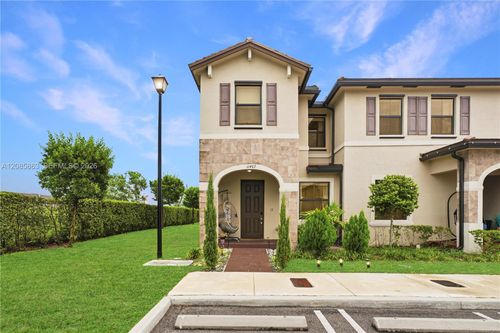11467 W 34th Ct, Hialeah, FL, 33018-2207 | Card Image