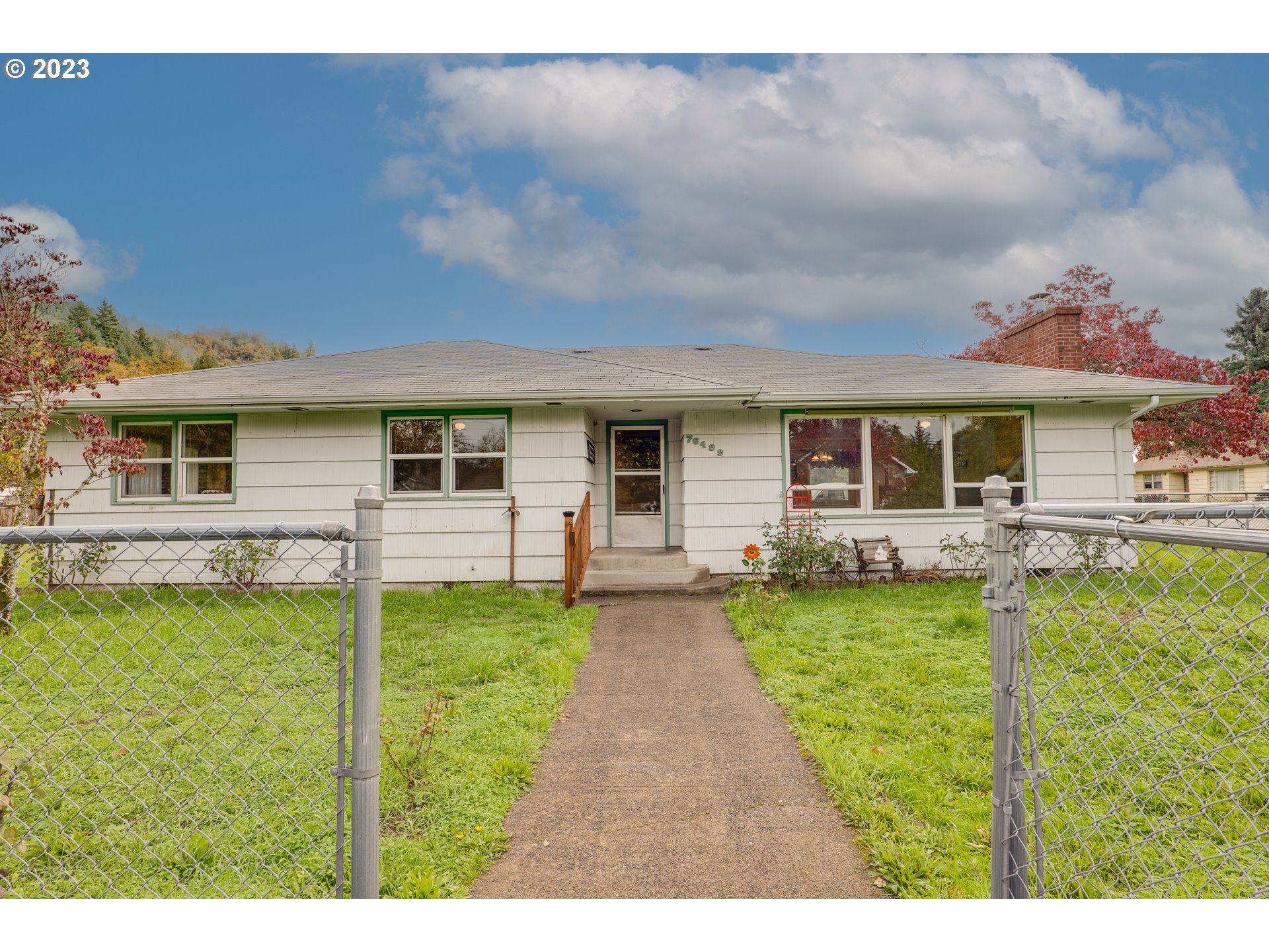 Poplar St, Oakridge, OR 97463