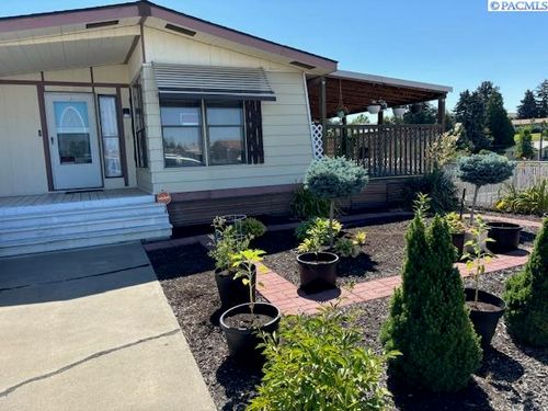 30-1100 Euclid Rd, Grandview, WA, 98930 | Card Image