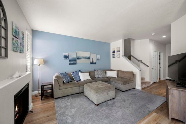 2224 Lago Ventana, Townhouse with 3 bedrooms, 3 bathrooms and 2 parking in Chula Vista CA | Image 12