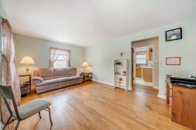 75 Emerson St, House other with 5 bedrooms, 1 bathrooms and null parking in Clifton NJ | Image 5