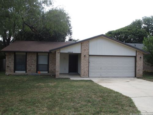2922 Timber View Dr, San Antonio, TX, 78251-2325 | Card Image