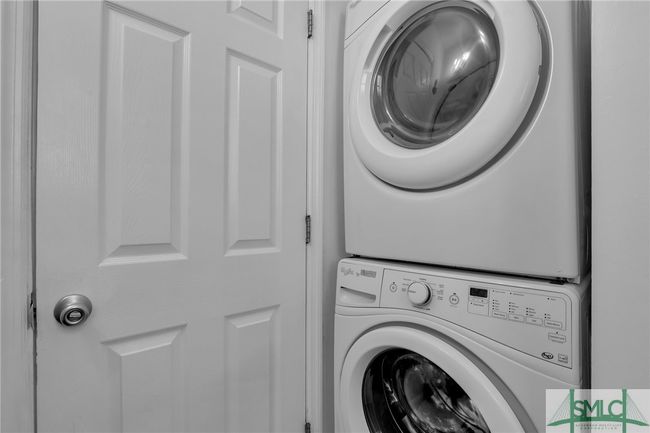 619 E Broad St, House other with 2 bedrooms, 1 bathrooms and null parking in Savannah GA | Image 25