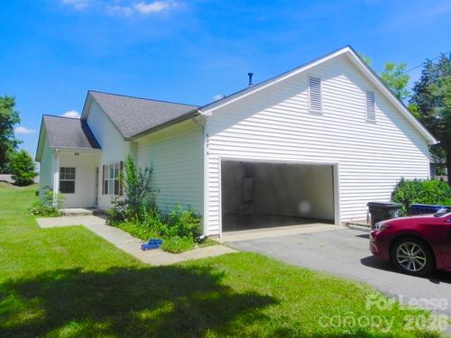 a-13604 S Old Statesville Road, Huntersville, NC, 28078 | Card Image