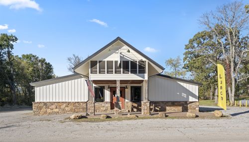 69000 E 240 Rd, Wyandotte, OK, 74370-2701 | Card Image