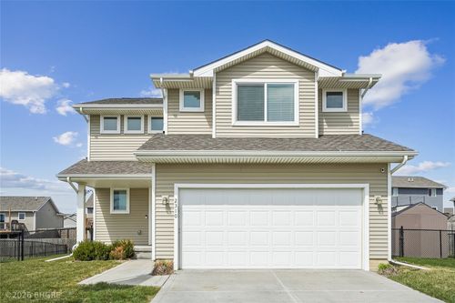 2310 Windcrest Dr, Granger, IA, 50109-5600 | Card Image