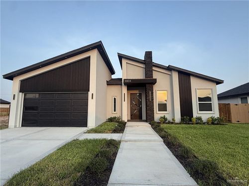 3004 Timberwood Ave, Mission, TX, 78574-8607 | Card Image