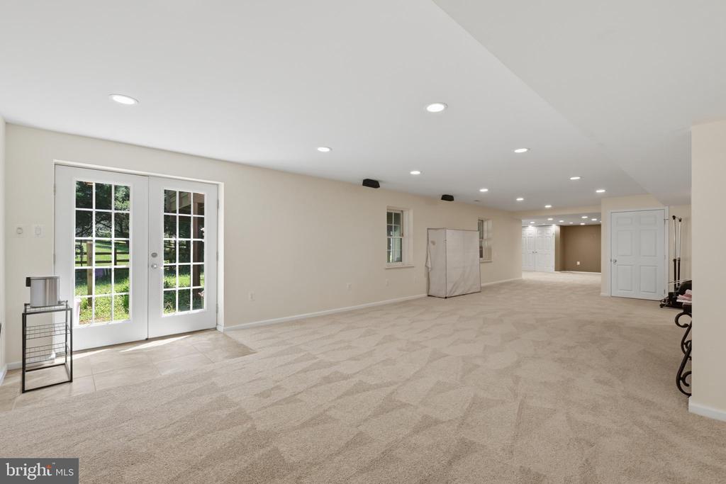 Residential in MANASSAS 2