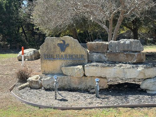 19001 Silver Maple Dr, Lago Vista, TX, 78645-2946 | Card Image