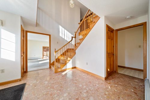 100 School St, Salem, NH, 03079-2601 | Card Image