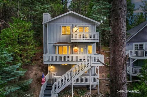 804 Sierra Vista Dr, Twin Peaks, CA, 92391-0718 | Card Image