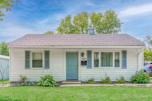 1207 S Anderson St, Urbana, IL, 61801-5107 | Card Image